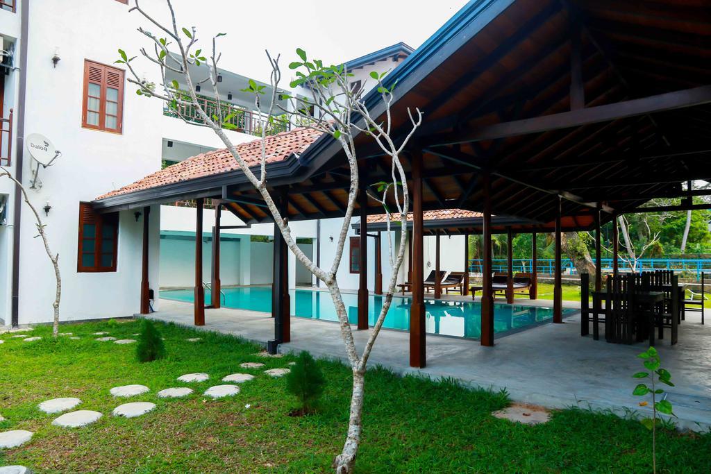 Lagoon Boutique Hotel Kanattegoda Exterior foto